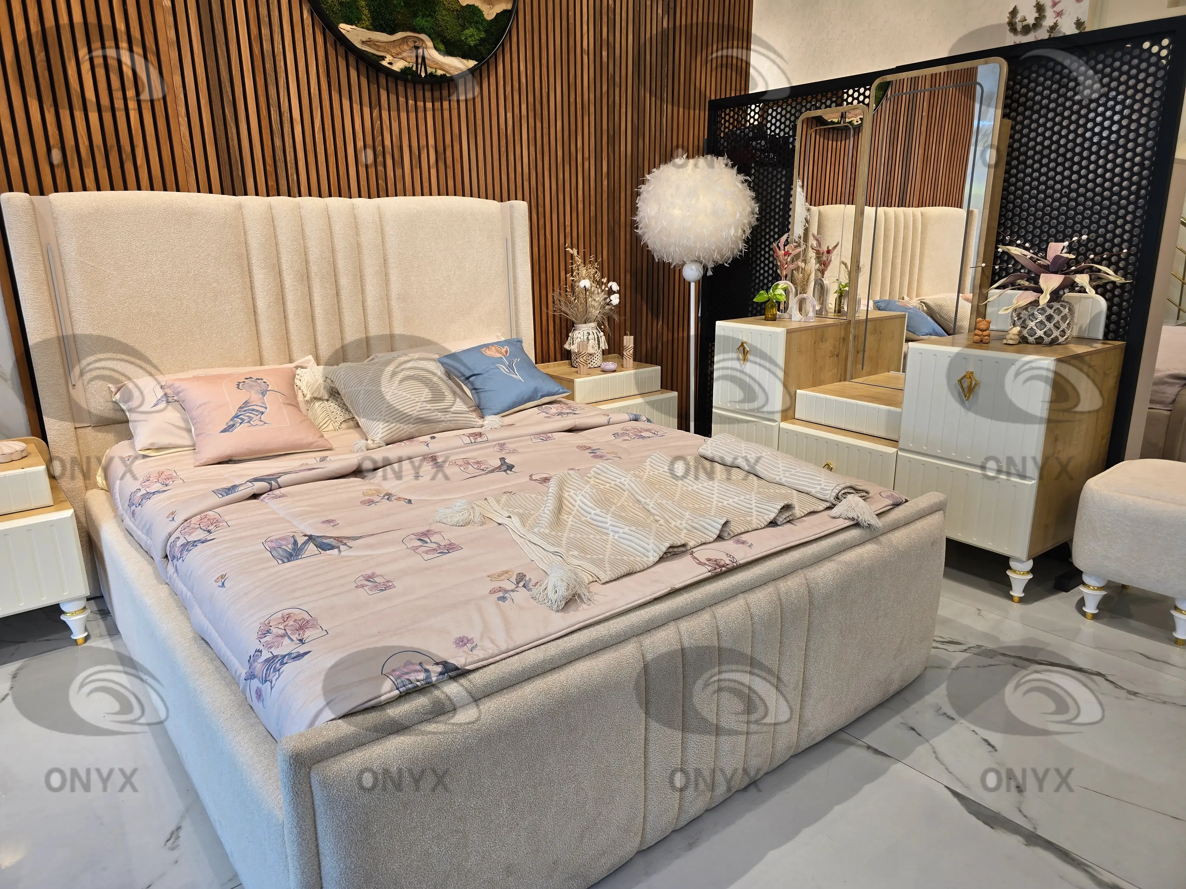 تصویر گالری 0